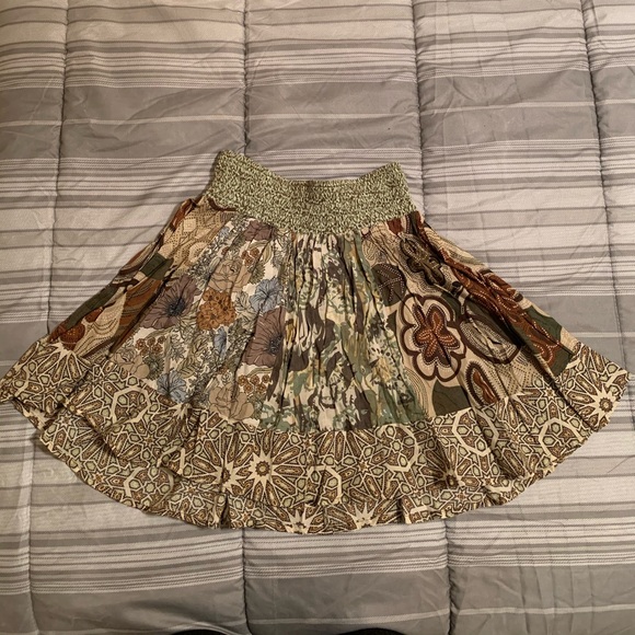 Xhilaration Skirt - Picture 1 of 3